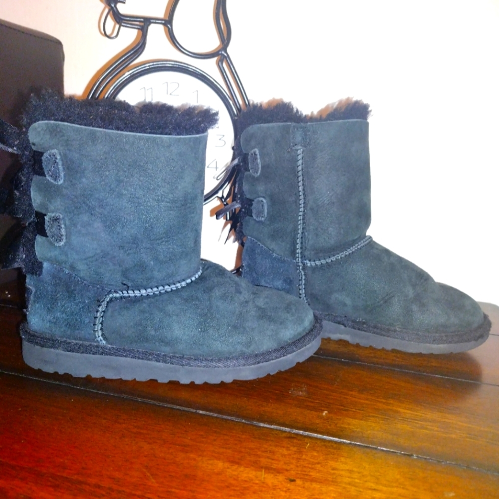 Girls Black Ugg Boots